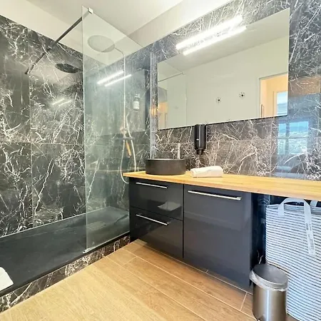 Apartman Jolie F3 Berthelot , Equipe - Wi-fi , Cl-fd Berthelot 10eme *